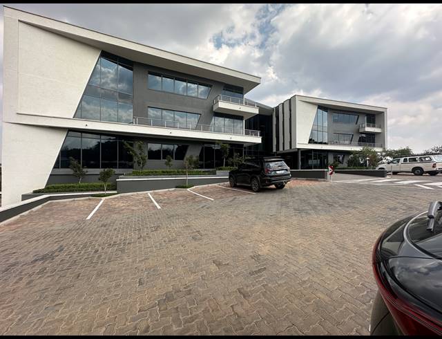 120M² CO-WORKING SPACE TO LET IN CENTURION CENTRAL